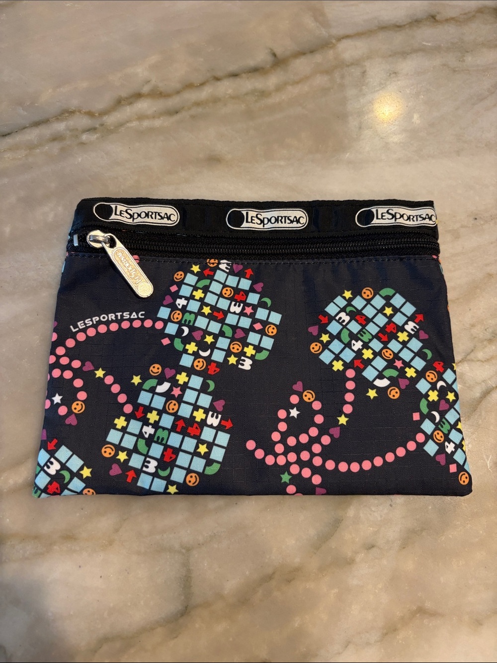 Lesportsac zipper pouch